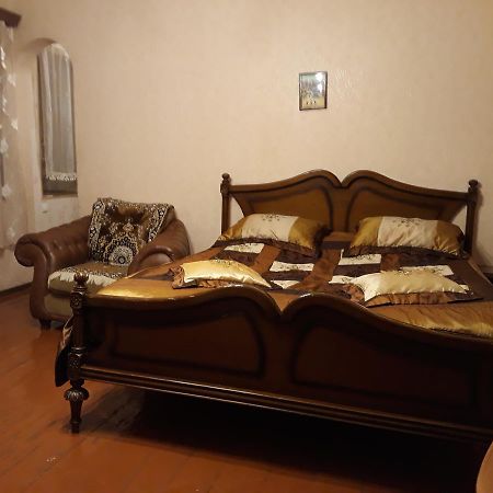 טביליסי Apartment On Erekle מראה חיצוני תמונה