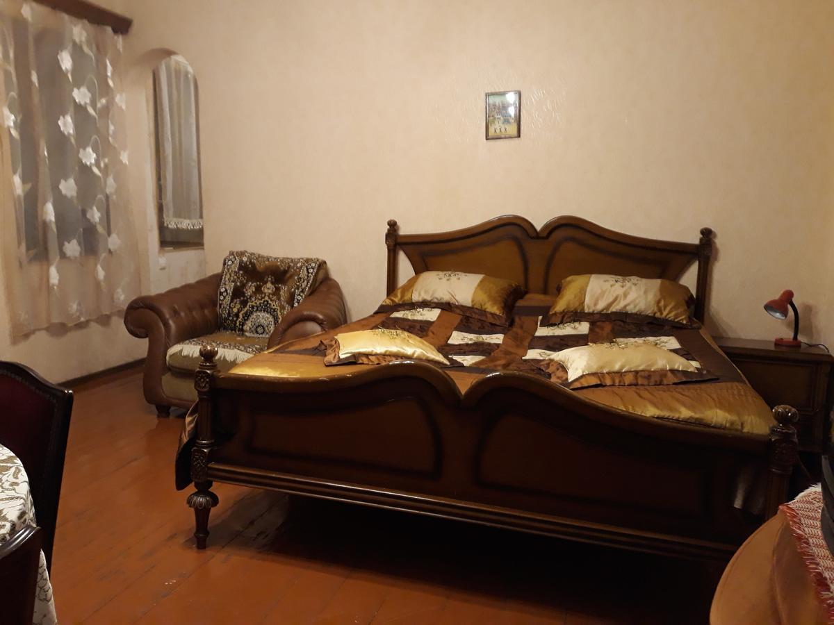 טביליסי Apartment On Erekle מראה חיצוני תמונה